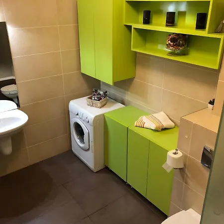 Apartment Mivardomi *